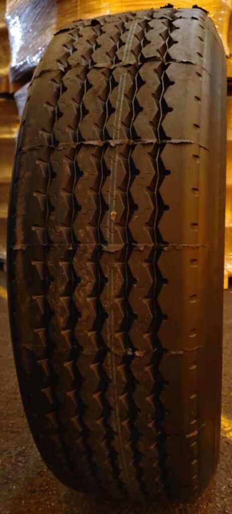 385/65R22,5 KA pinnoitettu P7A sis. 1 Bridgestone runko TRAILER