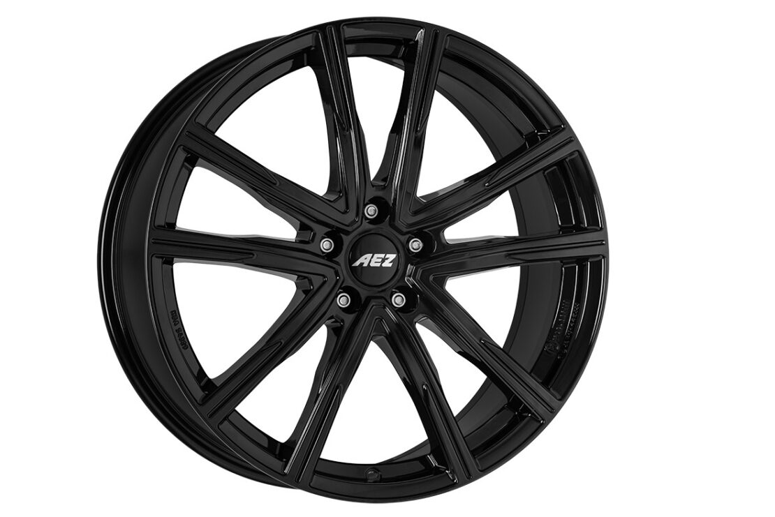 AEZ Montreal black 8x20 5/114,3 ET40 CB71,6 60°