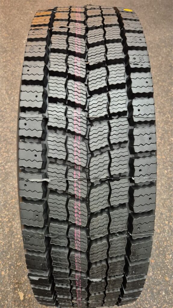 315/80R22,5 154/150M KA pinnoitettu N41 sis. 1 Bridgestone runko DRIVE
